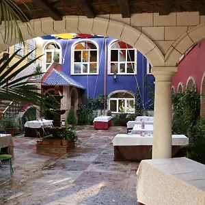 Plaza Manjón Villanueva Del Arzobispo